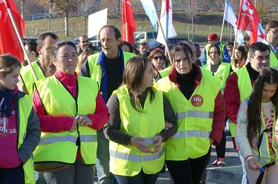 17-11-18 ManifaMaderasIglesiasPorrinhoMos07.JPG